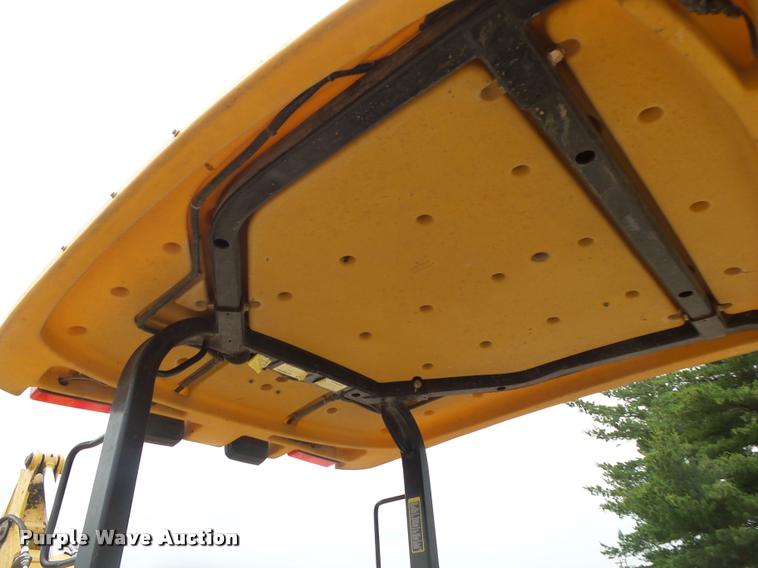 image for item DA2739 John Deere 110 backhoe