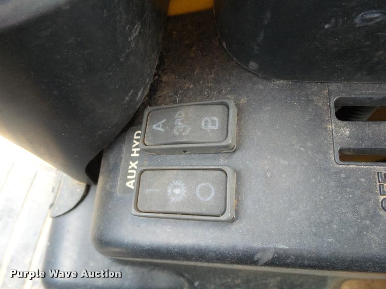 image for item DA2739 John Deere 110 backhoe