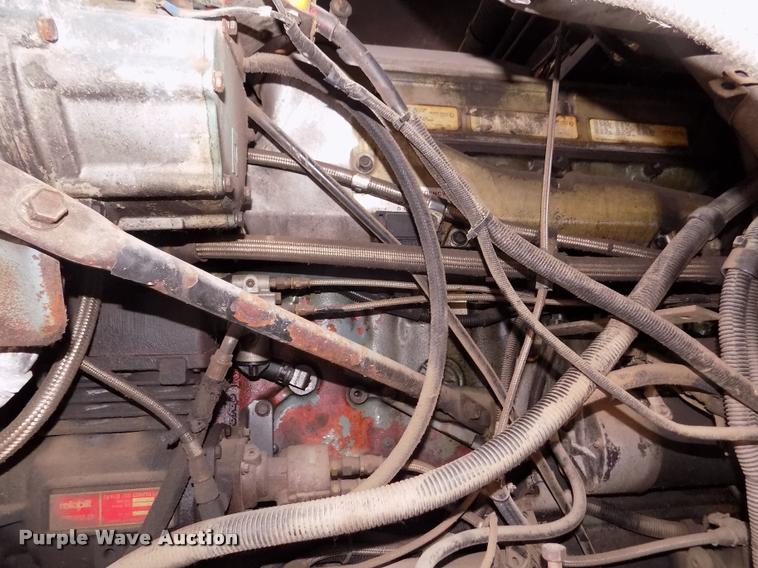 image for item DA3023 1995 MCI 102-D3 coach bus