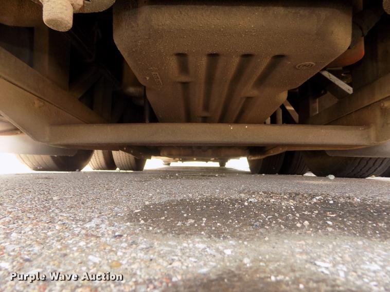 image for item DA3023 1995 MCI 102-D3 coach bus