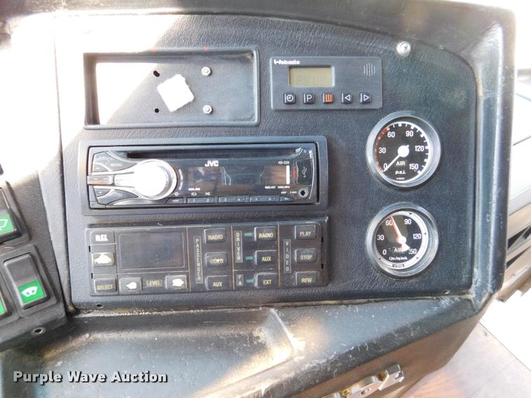 image for item DA3024 1998 Van Hool T940 coach bus