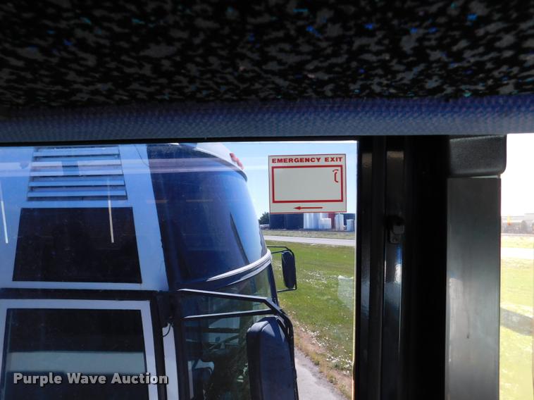 image for item DA3024 1998 Van Hool T940 coach bus