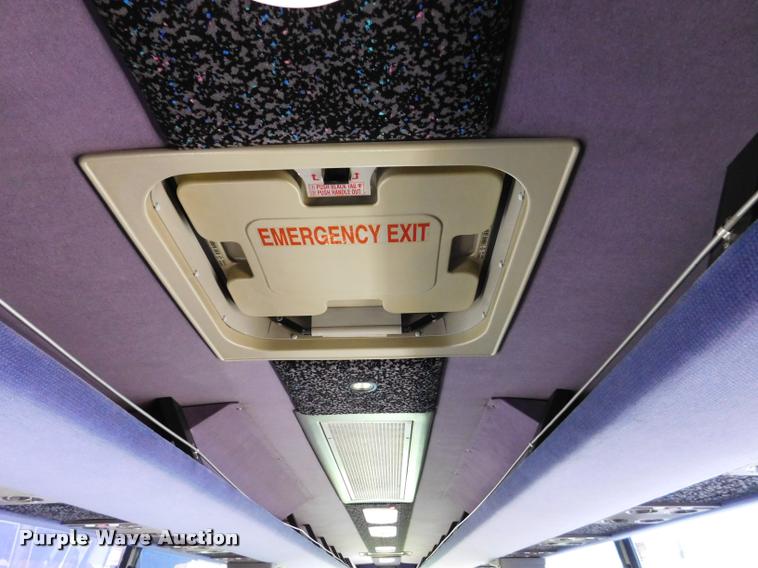 image for item DA3024 1998 Van Hool T940 coach bus