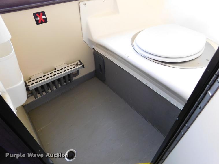 image for item DA3024 1998 Van Hool T940 coach bus