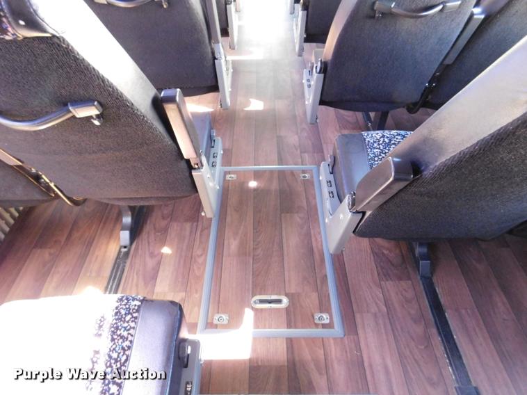 image for item DA3024 1998 Van Hool T940 coach bus