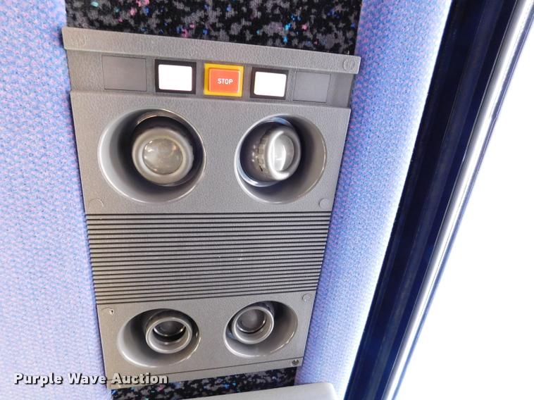 image for item DA3024 1998 Van Hool T940 coach bus