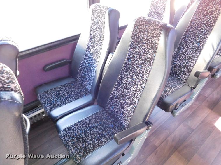 image for item DA3024 1998 Van Hool T940 coach bus