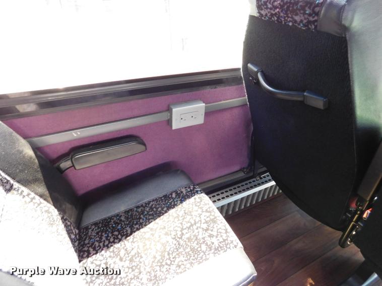 image for item DA3024 1998 Van Hool T940 coach bus