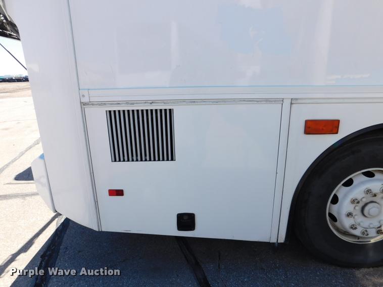 image for item DA3024 1998 Van Hool T940 coach bus