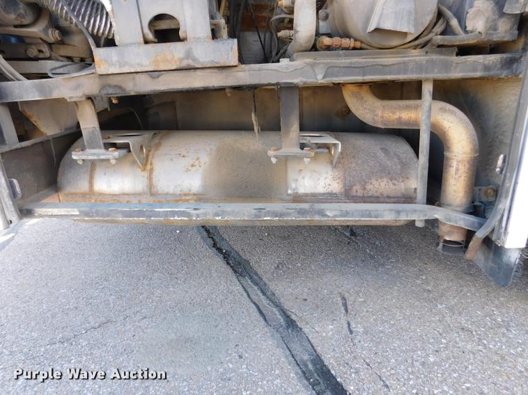 image for item DA3024 1998 Van Hool T940 coach bus