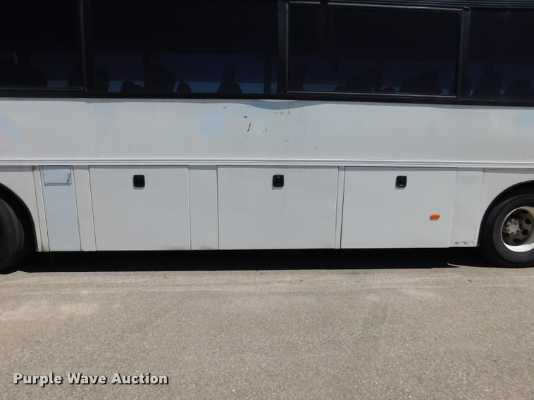 image for item DA3024 1998 Van Hool T940 coach bus