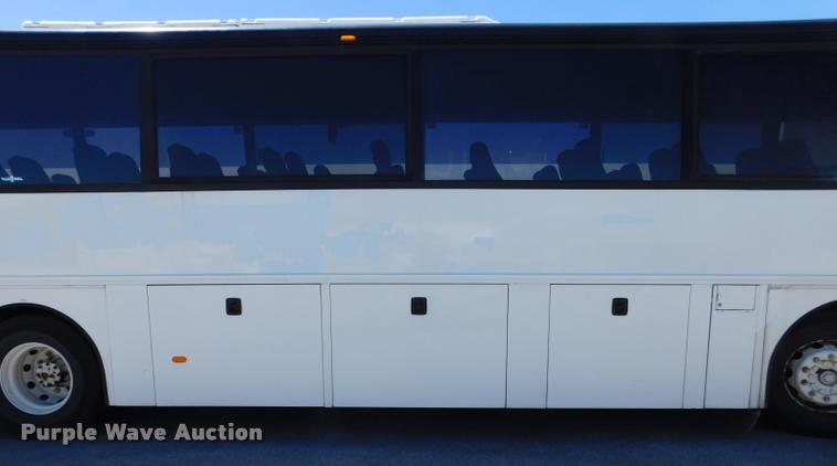 image for item DA3024 1998 Van Hool T940 coach bus