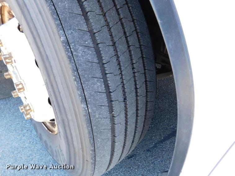 image for item DA3024 1998 Van Hool T940 coach bus