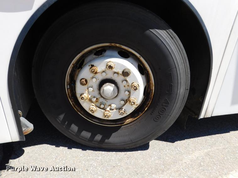 image for item DA3024 1998 Van Hool T940 coach bus