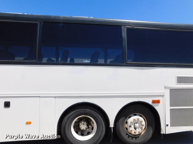 image for item DA3024 1998 Van Hool T940 coach bus