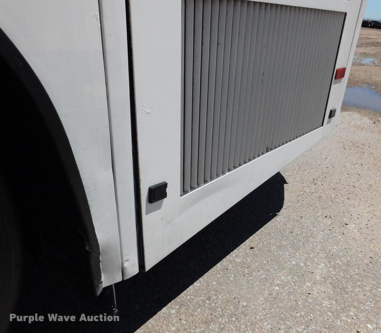 image for item DA3024 1998 Van Hool T940 coach bus