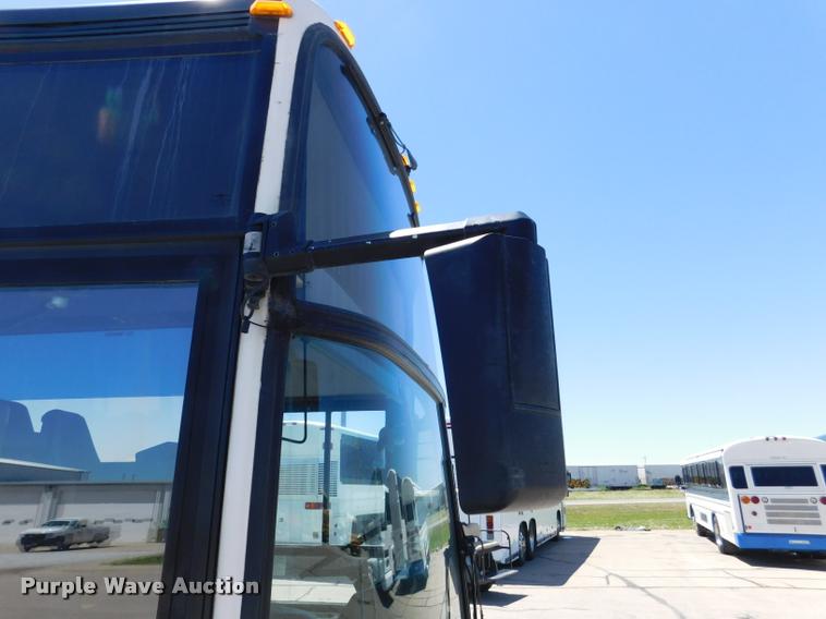 image for item DA3024 1998 Van Hool T940 coach bus