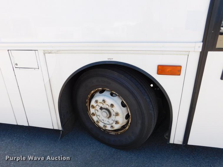 image for item DA3024 1998 Van Hool T940 coach bus