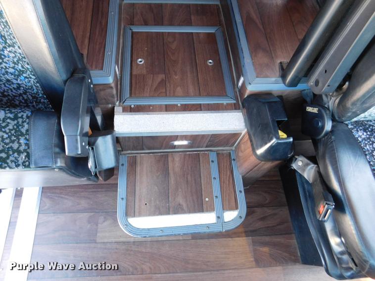 image for item DA3024 1998 Van Hool T940 coach bus