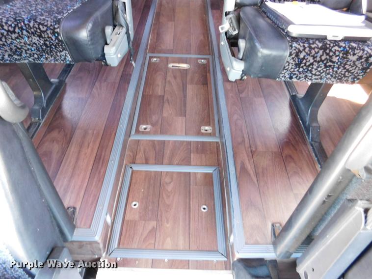 image for item DA3024 1998 Van Hool T940 coach bus