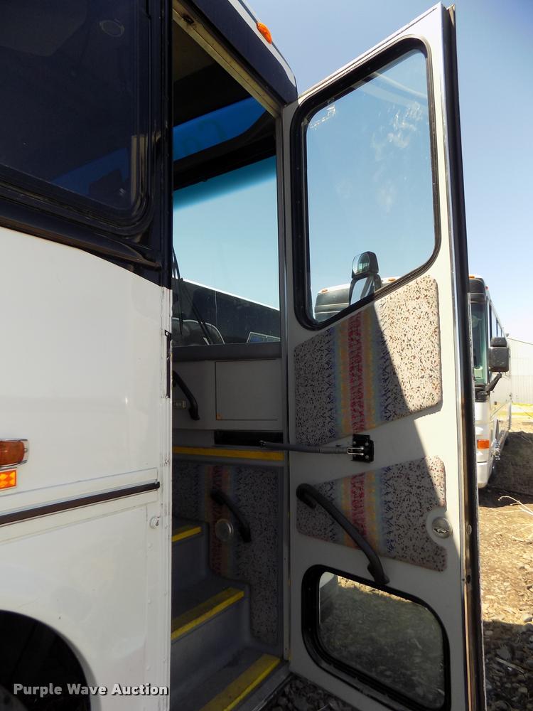 image for item DA3025 2000 Blue Bird LTC40 coach bus