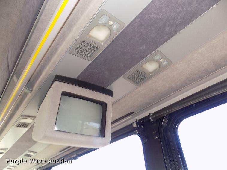 image for item DA3025 2000 Blue Bird LTC40 coach bus