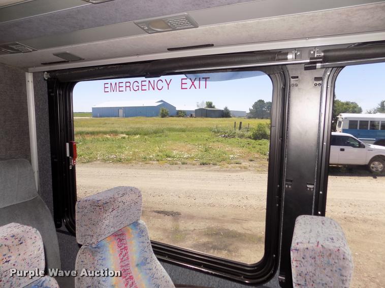 image for item DA3025 2000 Blue Bird LTC40 coach bus