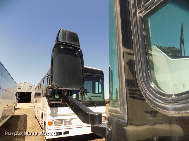 image for item DA3025 2000 Blue Bird LTC40 coach bus