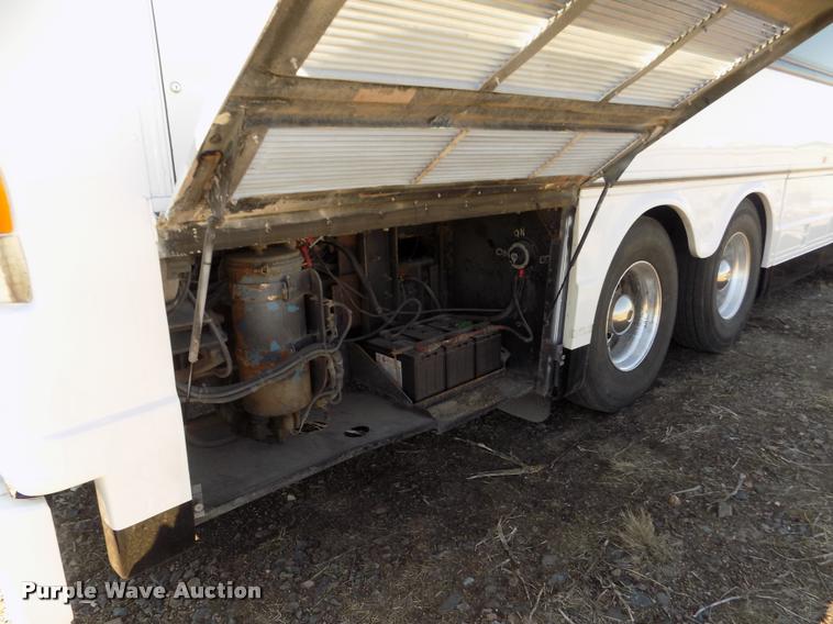 image for item DA3025 2000 Blue Bird LTC40 coach bus