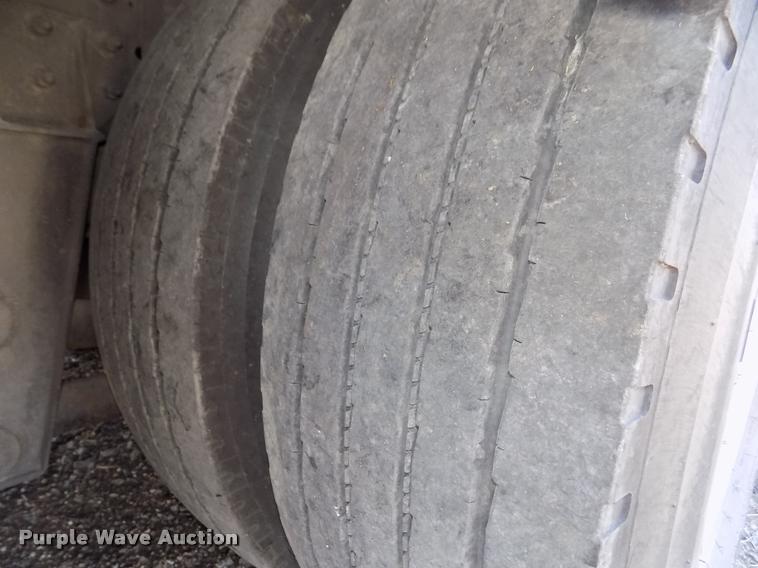 image for item DA3025 2000 Blue Bird LTC40 coach bus