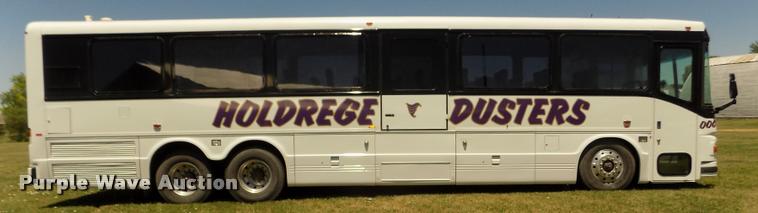 image for item DA3026 2000 Blue Bird LTC40 bus