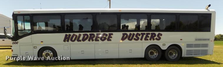 image for item DA3026 2000 Blue Bird LTC40 bus