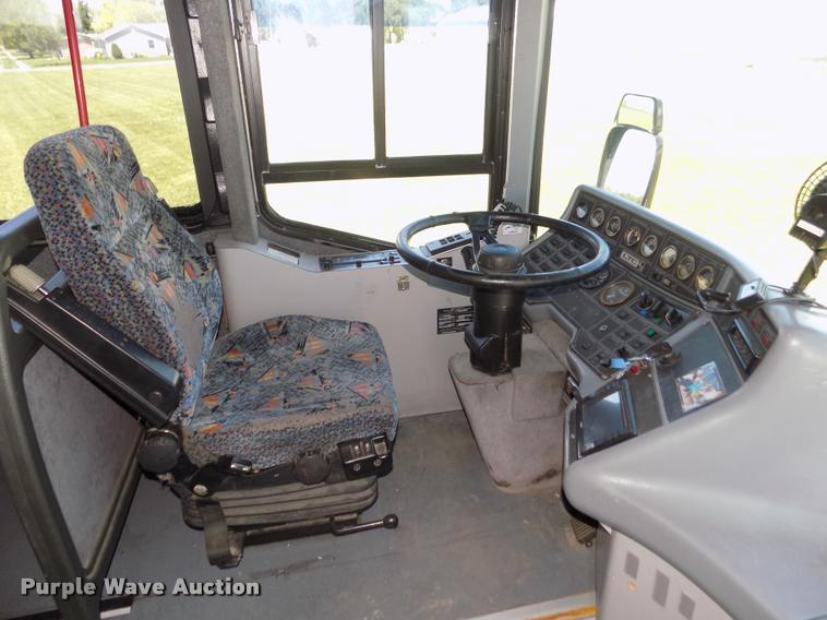 image for item DA3026 2000 Blue Bird LTC40 bus