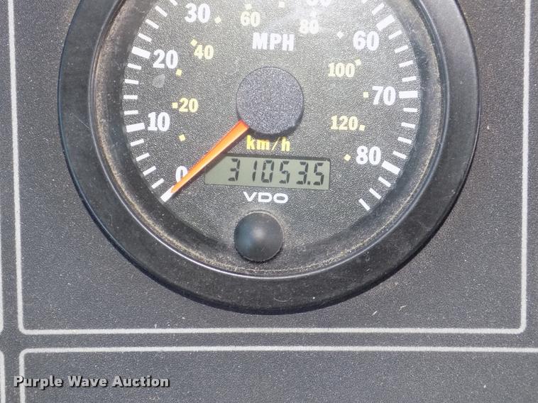 image for item DA3026 2000 Blue Bird LTC40 bus