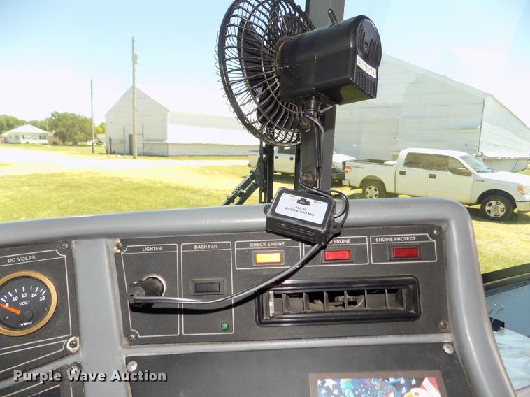 image for item DA3026 2000 Blue Bird LTC40 bus