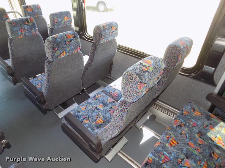 image for item DA3026 2000 Blue Bird LTC40 bus