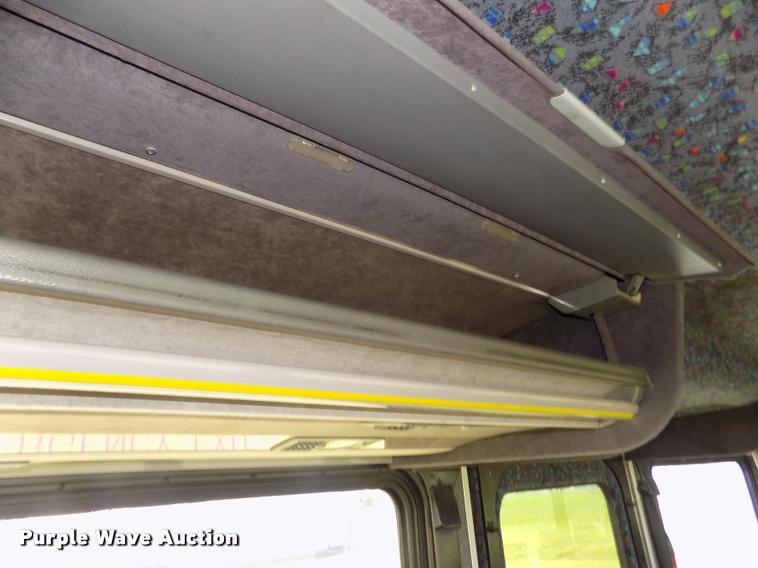 image for item DA3026 2000 Blue Bird LTC40 bus