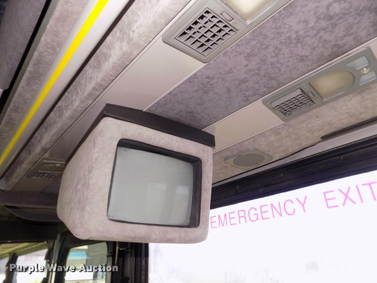 image for item DA3026 2000 Blue Bird LTC40 bus