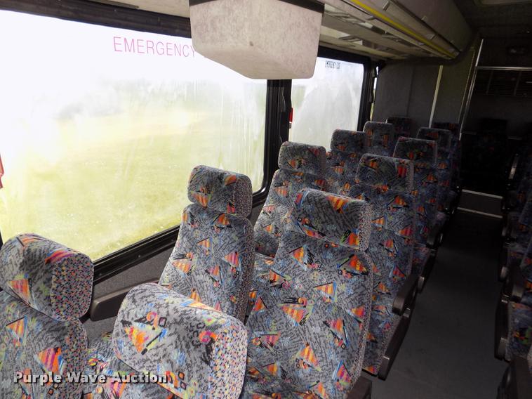 image for item DA3026 2000 Blue Bird LTC40 bus