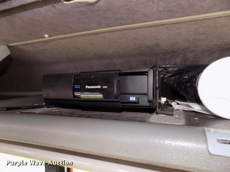 image for item DA3026 2000 Blue Bird LTC40 bus