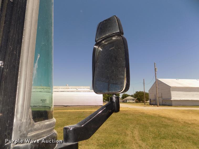 image for item DA3026 2000 Blue Bird LTC40 bus