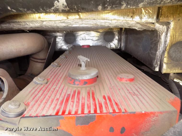 image for item DA3026 2000 Blue Bird LTC40 bus