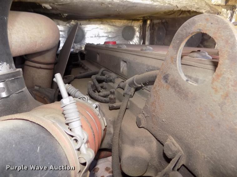 image for item DA3026 2000 Blue Bird LTC40 bus