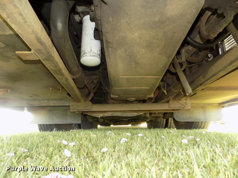 image for item DA3026 2000 Blue Bird LTC40 bus