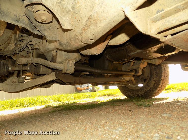 image for item DA3033 2004 Ford F150 XLT pickup truck