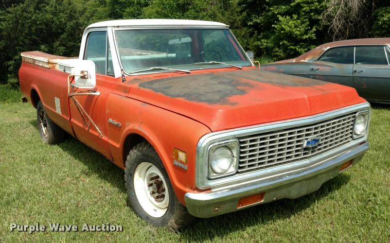 image for item DA5546 1971 Chevrolet C20 Long Horn edition pickup truck