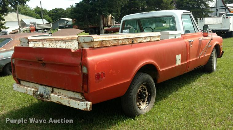 image for item DA5546 1971 Chevrolet C20 Long Horn edition pickup truck