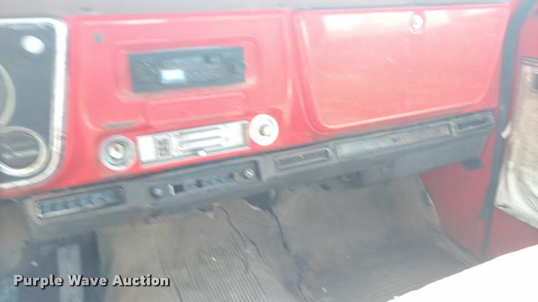 image for item DA5546 1971 Chevrolet C20 Long Horn edition pickup truck