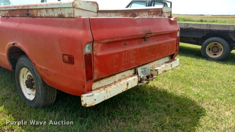 image for item DA5546 1971 Chevrolet C20 Long Horn edition pickup truck