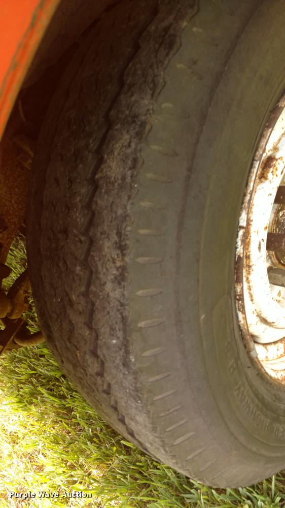 image for item DA5546 1971 Chevrolet C20 Long Horn edition pickup truck